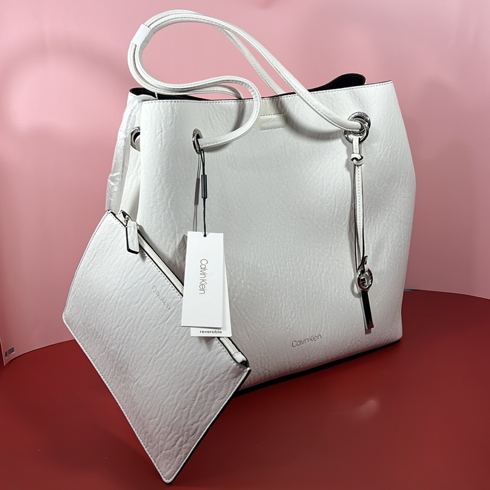 🆕 CALVIN KLEIN WHITE / BLACK / SILVER GABRIANNA TOTE BAG REVERSIBLE